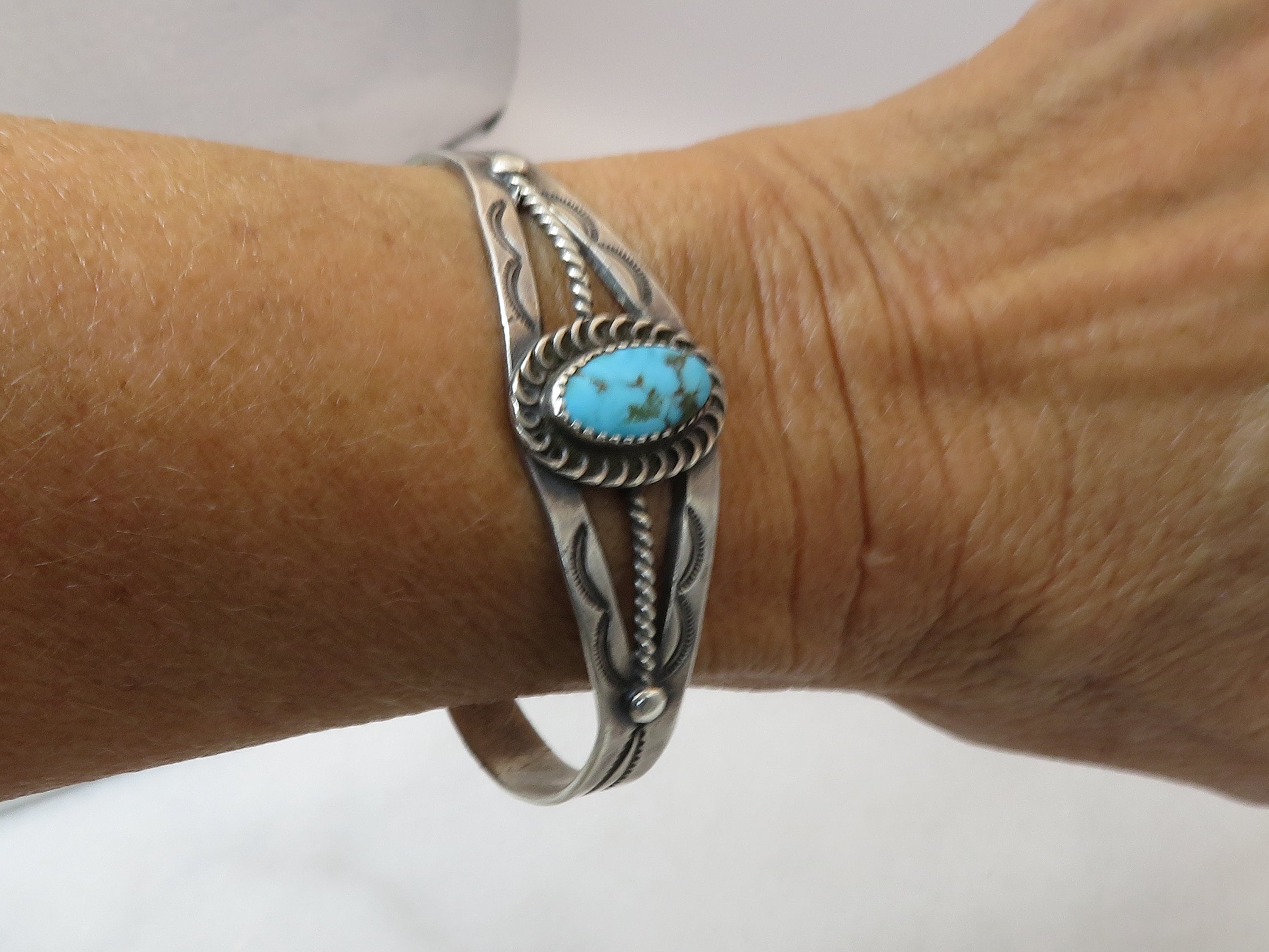 Vintage Navajo Sterling Silver Turquoise Cuff Bracelet Fred Harvey