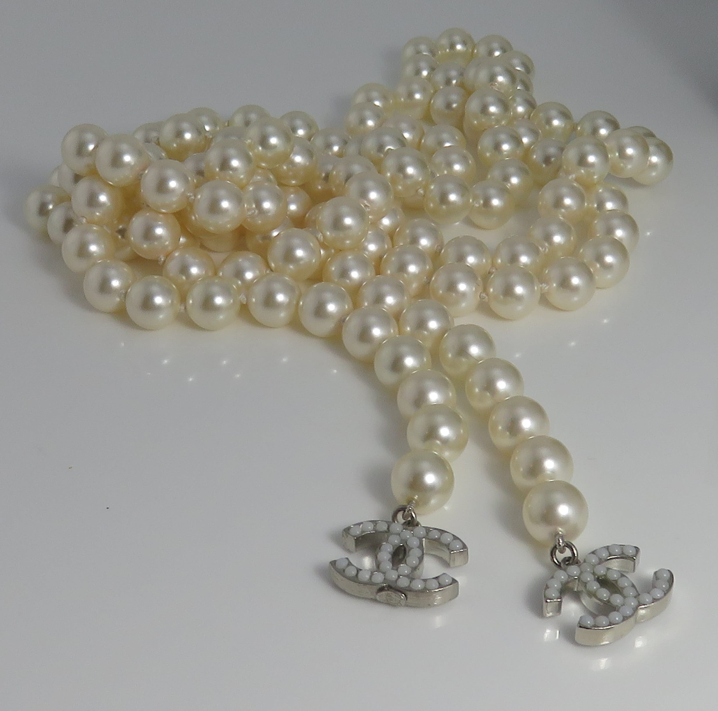 chanel pearl and silver necklace vintage