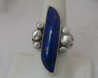 Vintage Sterling Modernist Lapis Ring. heavy solid. sz 9