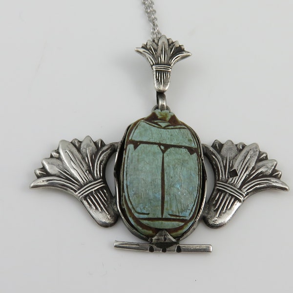 Vintage 20er Ägyptische Scarab Sterling Anhänger Halskette. Altägyptische Markenzeichen.