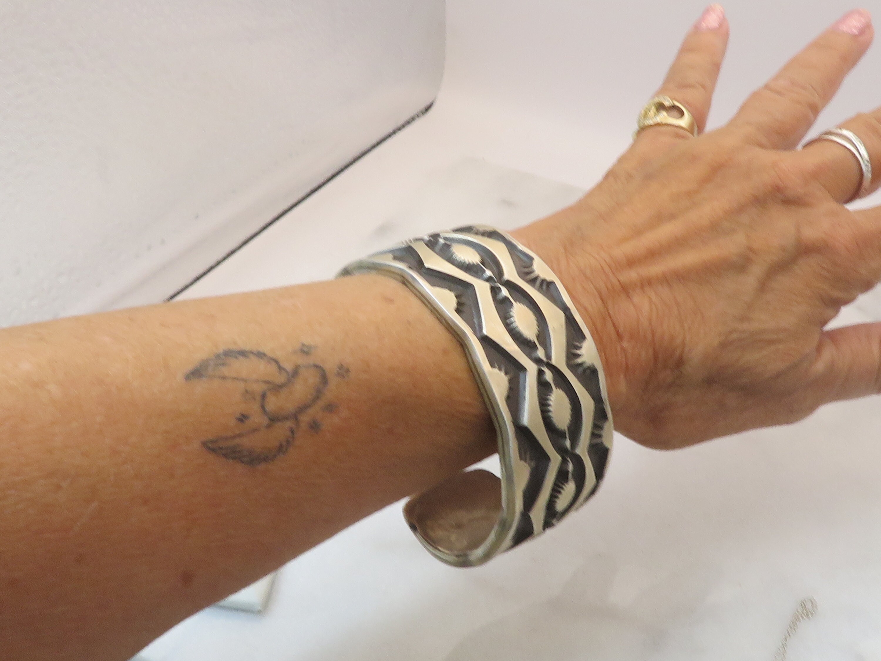 NAVAJO 925シルバーバングル &NORTH CAFEビーズ70psセット NAVAJO 『925SILVER NARROW BANGLE（ROUND&TRIANGLE）