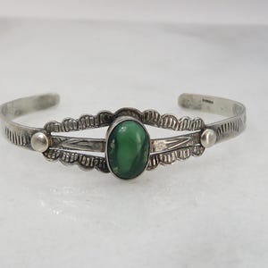 Vintage Navajo Sterling Silver Turquoise Cuff Bracelet Fred Harvey Era.
