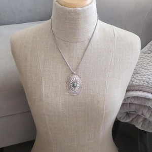 Vintage Sterling Navajo Turquoise Pendant Necklace.