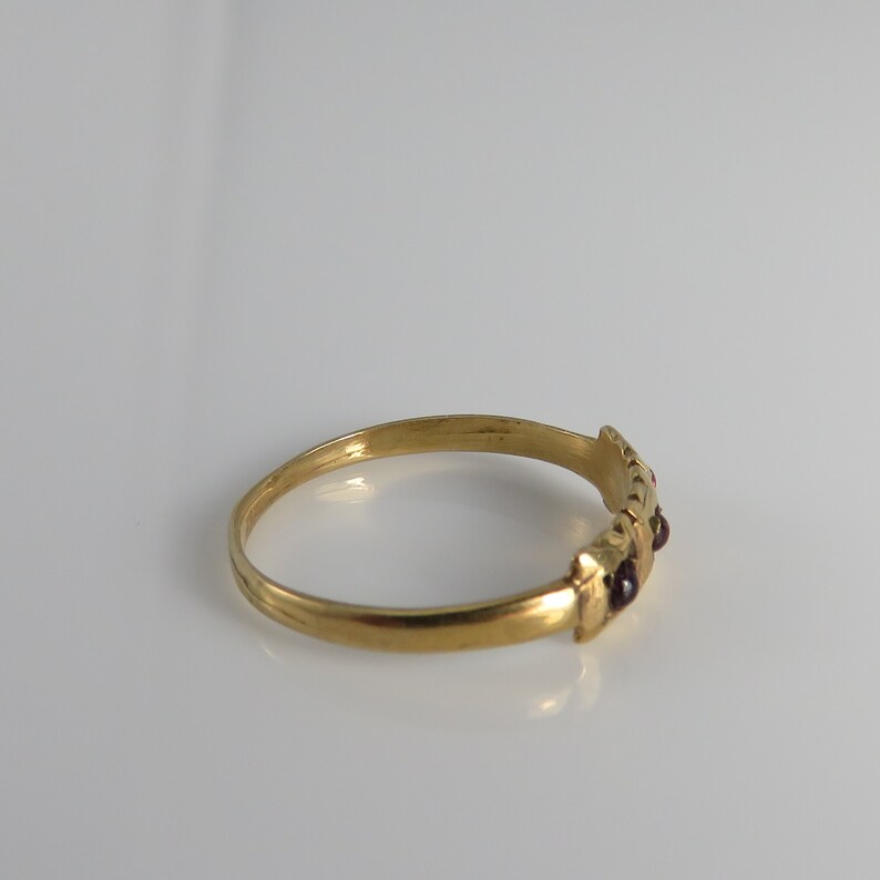 Vintage 14k Ruby Baby Ring Pinky Midi Ring Band sz 1.75.