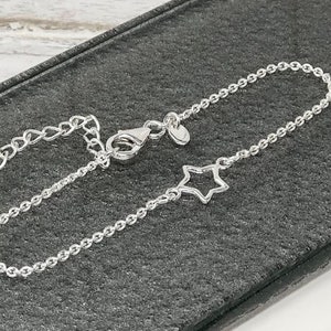 Open star sterling silver  bracelet, Sterling Silver 925, Adjustable chain length, gift for her, love gift, mother&#39;s day, friendship