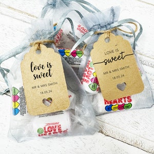 Personalised Wedding Favour Tags, Love is Sweet favour tags, Wedding Favours, Kraft Labels, Wedding Table Decor, Gold Foiled Wedding Tags