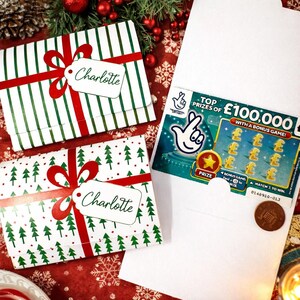 Personalisierter Weihnachtsrubbelkartenhalter: Lotterielos