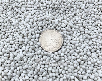 8 lbs Heavy Plastic Poly Pellets for Cornhole Bags, Craft Projects & Weighted Blankets