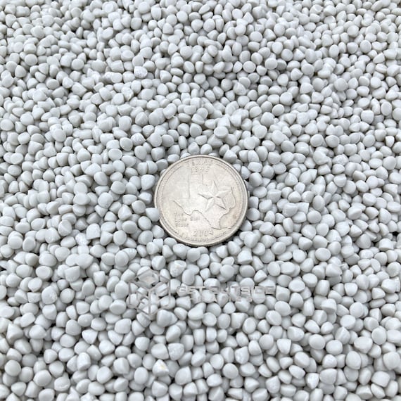 6 lbs Heavy Plastic Poly Pellets for Cornhole Bags, Craft Projects &  Weighted Blankets by Get Outside Games