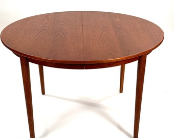 Danish Modern Mid Century Modern Round Teak Dining Table by Johannes Andersen for Moreddi Denmark