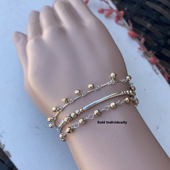 Gabriela Artigas Delicate Rectangular Link Chain Bracelet with Tusk Clasp –  Des Kohan