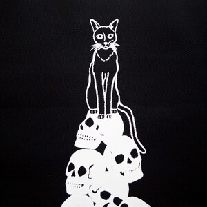 Witch es Hat Back Patch Totenköpfe und schwarze Katze auf schwarzem Baumwoll-Canvas-Aufnäher Bild 2