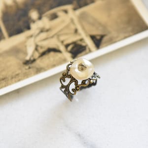 Romantic Victorian Style Ring, Antique Bronze Filigree, Vintage Style Ring, Delicate, Vintage Buttons
