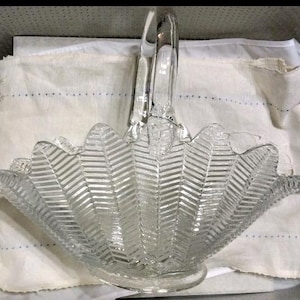 Vintage Crystal feather Art Glass Bowl
