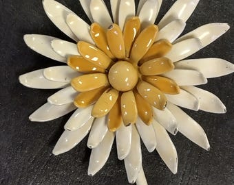 Corocraft Flower brooch pin Vintage