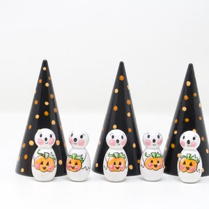 Mini Halloween Ghosty (single figure) Halloween toy, Halloween for kids, ghost peg doll, handmade toy for kids, Halloween decoration,