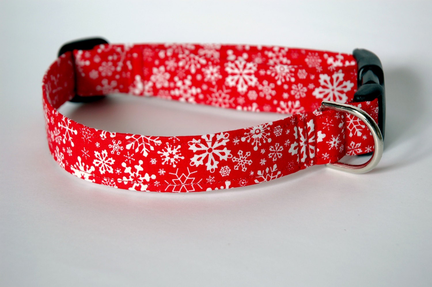 Handmade Red W/ White Snowflake Medium Dog Collar Etsy UK