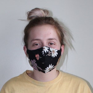 Reusable Face Mask / Washable Face Mask in ANNIE PRINT #3