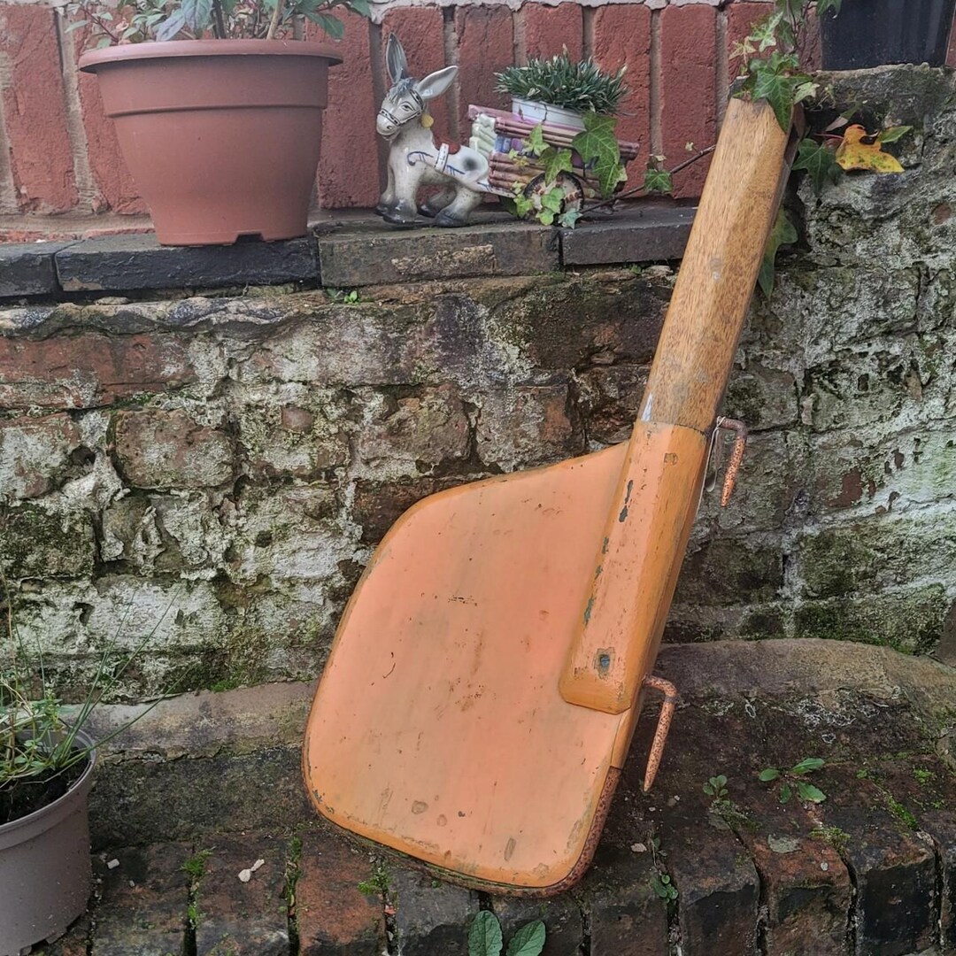 Vintage Boat Rudder Wooden Painted Small Boat Rudder, Garden Decor ...