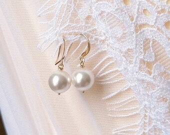 Bridal pearl earrings, Solitary pearl wedding earrings, wedding earrings, wedding jewelry, pearl bridal earrings, Long bridal drop earrings