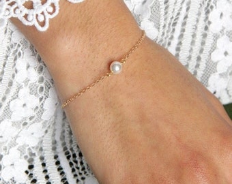 Minimalist Wedding Bracelet with Single Pearl – Bridal Jewelry, Bridesmaid Bracelet