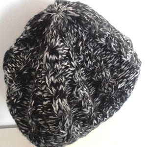 Black and White Knitted Beanie Hat, Head Warmers, Women Slouch Hat, Chunky Hat, Warm Winter Clothing, Tweed Hat, Gift for Daughter, Boho Hat