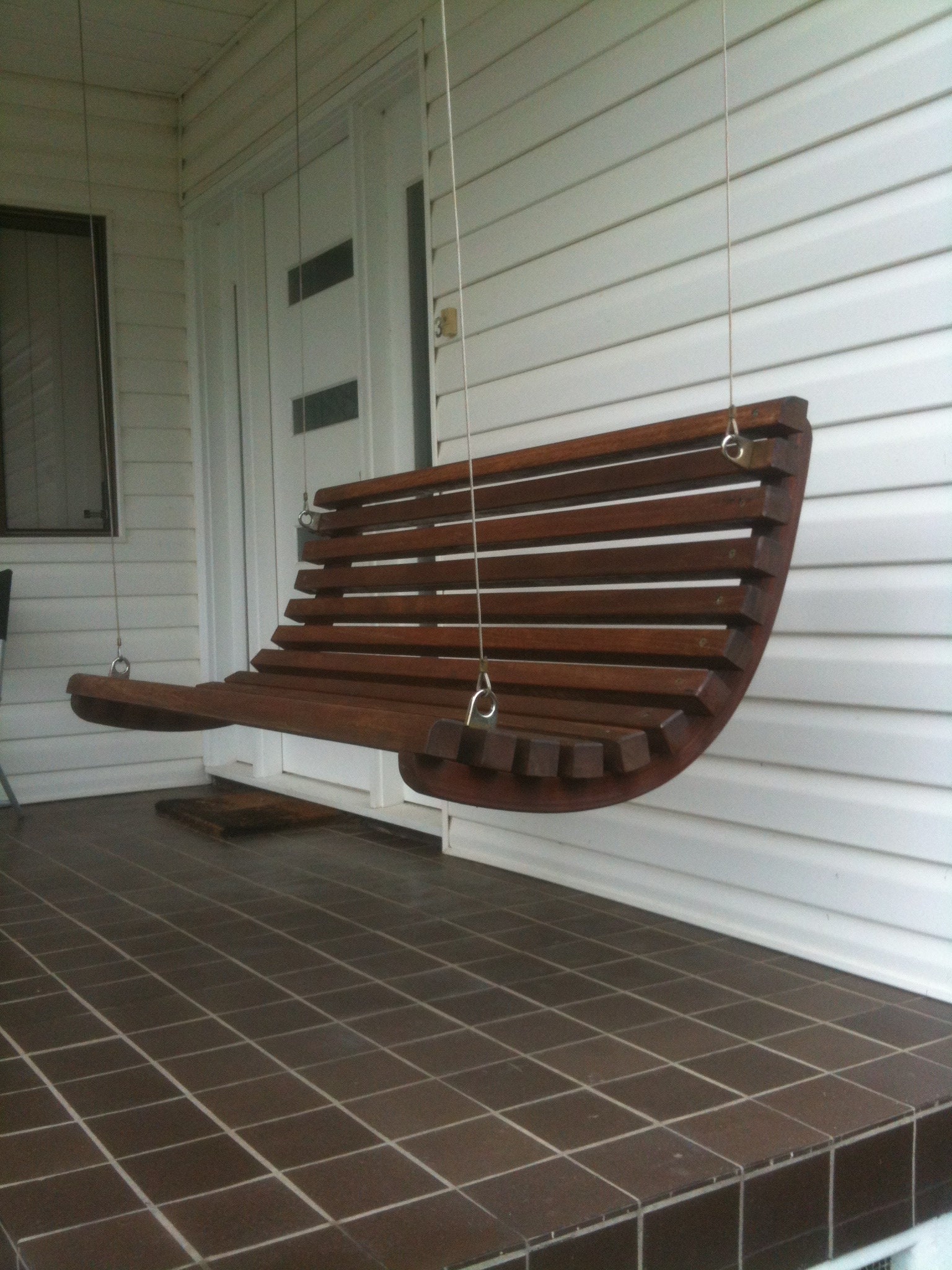 Timber swing clearance seat