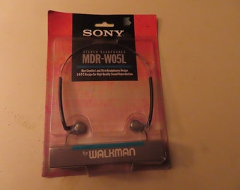 Sealed NOS original SOny MDR-W05L Walkman Headphones 1990s