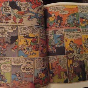 A Smithsonian Book of Comic Book Comics 1981 Abrams book on 1940s and 1950s Pre code comics!