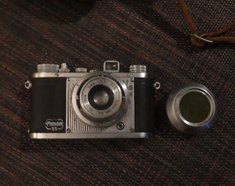 Waltax Okako Tokyo Kolex Vertical Foldable Camera With Case 1950s