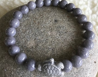 PEACE - SPIRITUAL - CALM - Gray Jade. Gray Porcelain Turtle. Bead Bracelet.  Simple Stretch Bracelet.  Mountain Jade Bracelet.