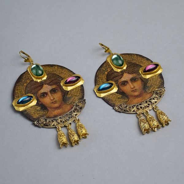 Ravenna Earrings main image 0