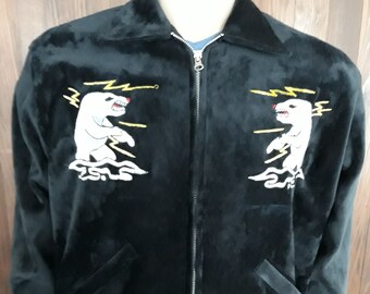 Alaska, America&#39;s last frontier unisex black velvet souvenir embroidery jacket, size 40