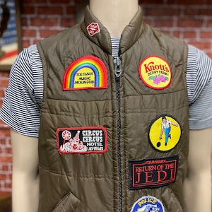 80's Sears Outerwear brown puffer vest with patches size small.