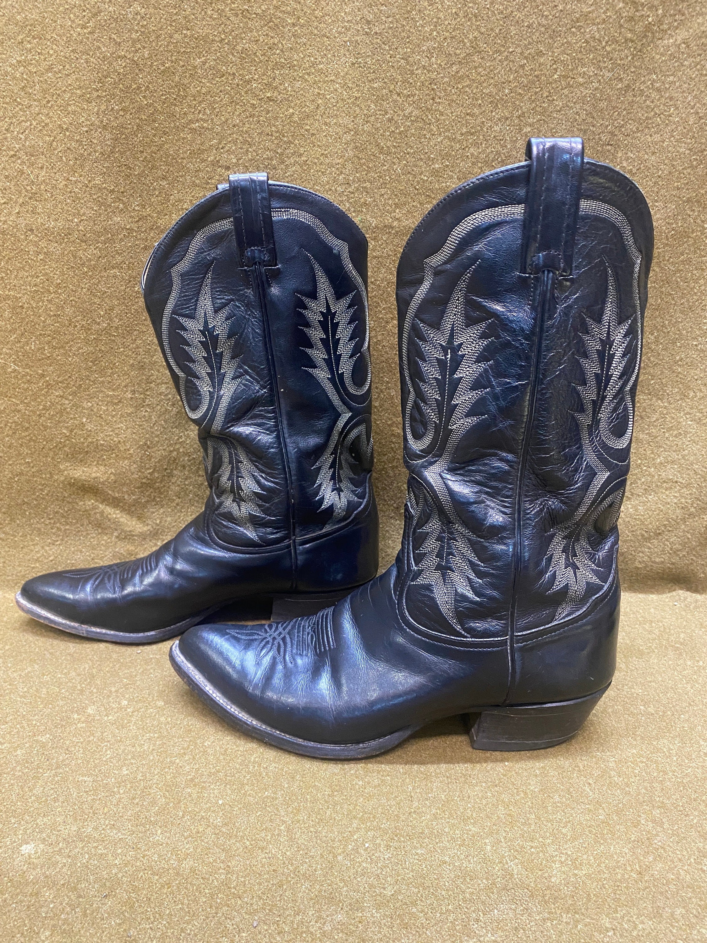 【vintage】Tony Lama Western Boots 刺繍 黒 Vintage Tony Lama, USA, Black Polished Leather Mens Western