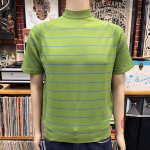 70&#39;s Puritan crew collar knit shirt 100% acrylic size medium made in U.S.A.