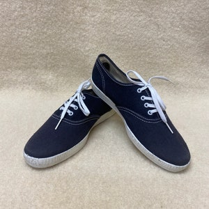 NOS Size 4 1/2 laces on black canvas dance hall women&#39;s sneakers made in U.S.A.