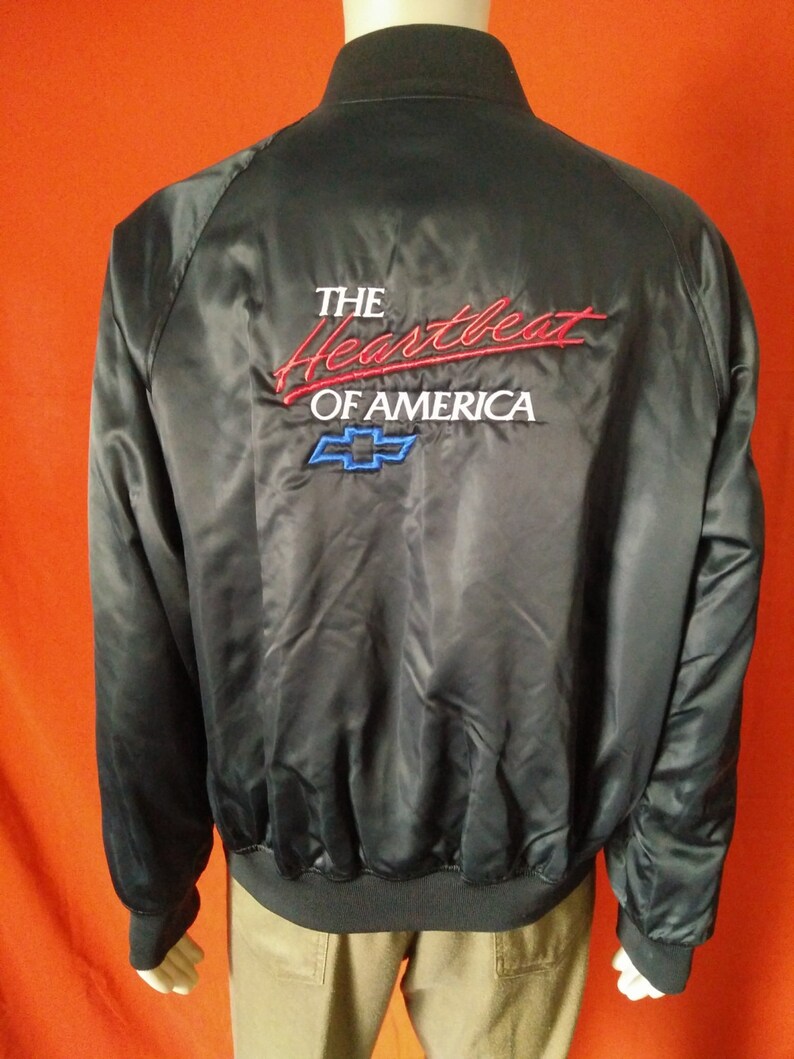 Vintage 1980/'s unisex satin jacket Chevrolet the heartbeat of America black color size large