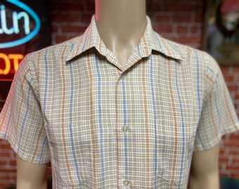 JCPenney plaid dress button down shirt short sleeve size medium.