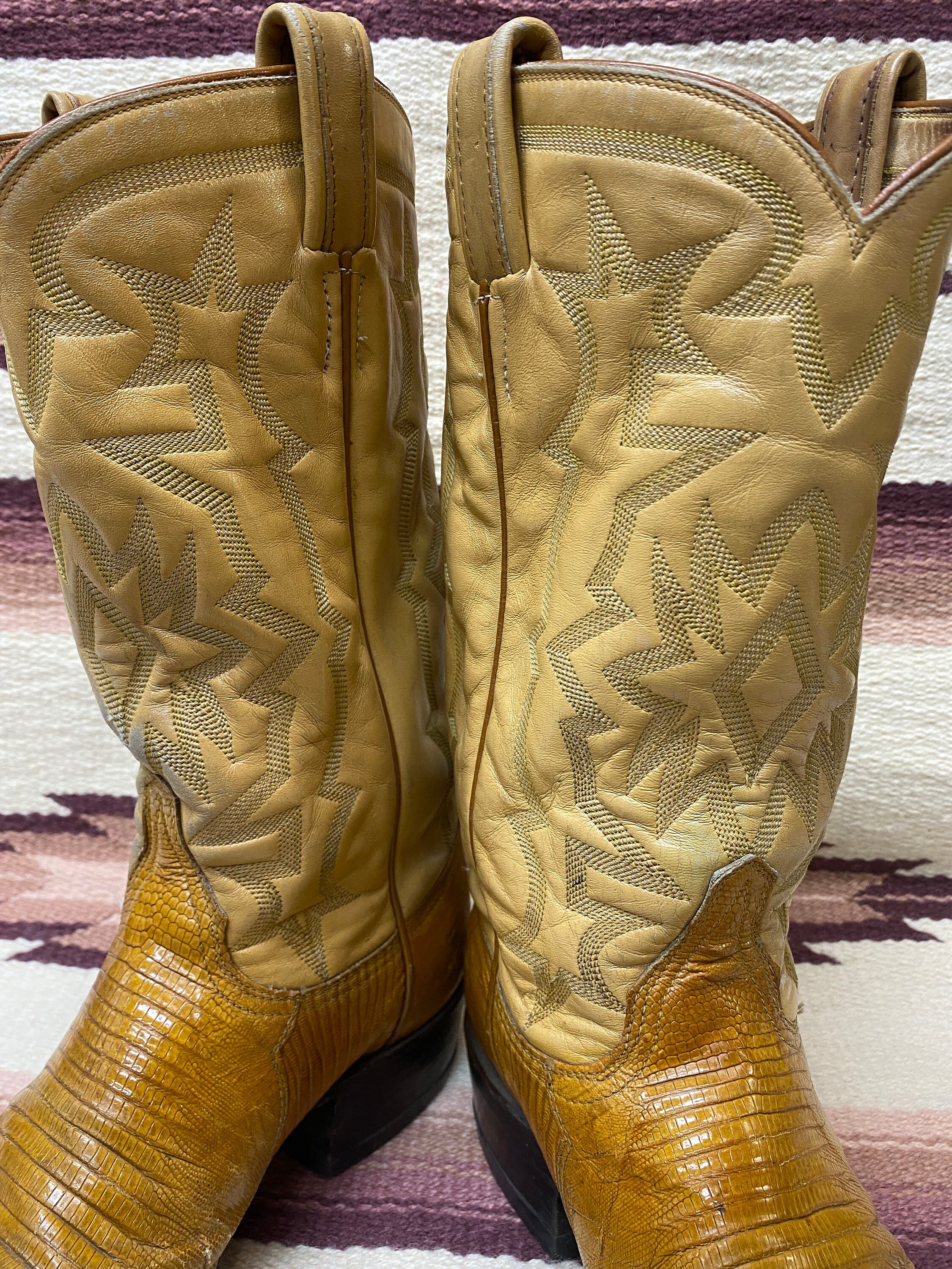 Tony Lama lizard skin size 11 cowboy boots Tony Lama Vintage Teju Lizard 8540 Leather Western Boots  main image 2