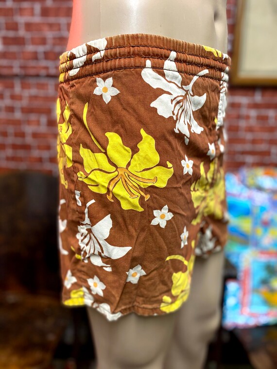 70's swim shorts cotton trunks floral print plaid… - image 2