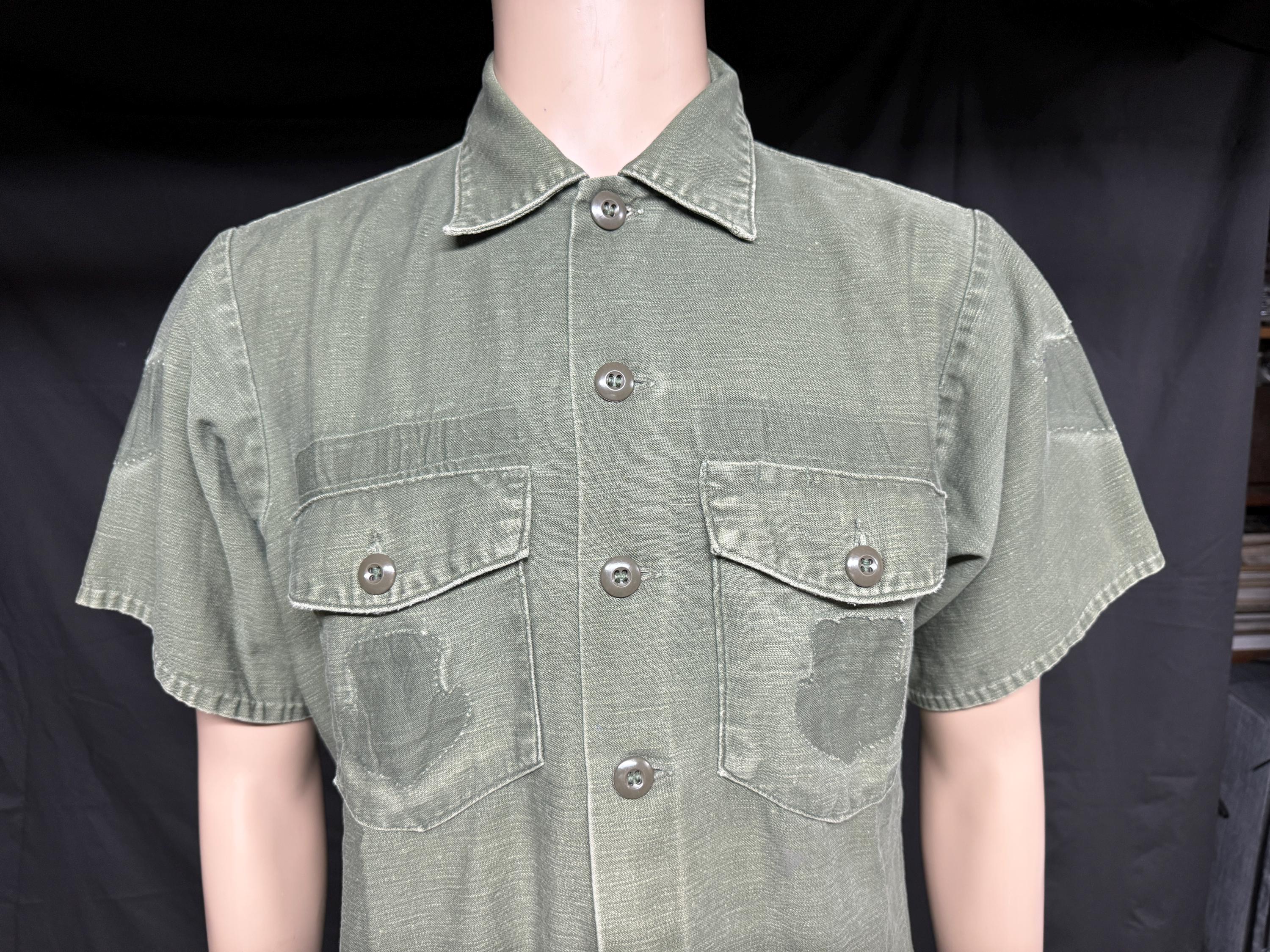U.S. ARMY ユーティリティシャツ OG107 16½ x 32 US Army Utility Shirt OG-107 - 1967 - 16 1/2 x 32 . UA831