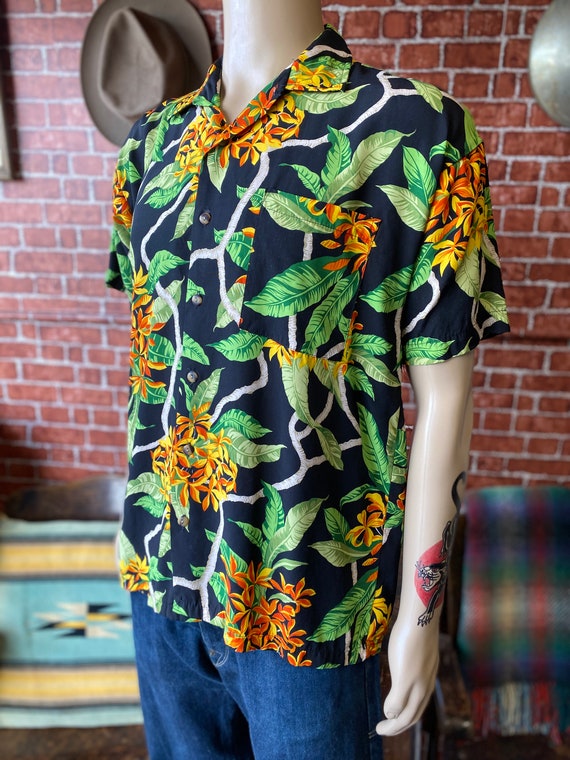 Monzini Collection hawaiian men's rayon shirt flo… - image 5