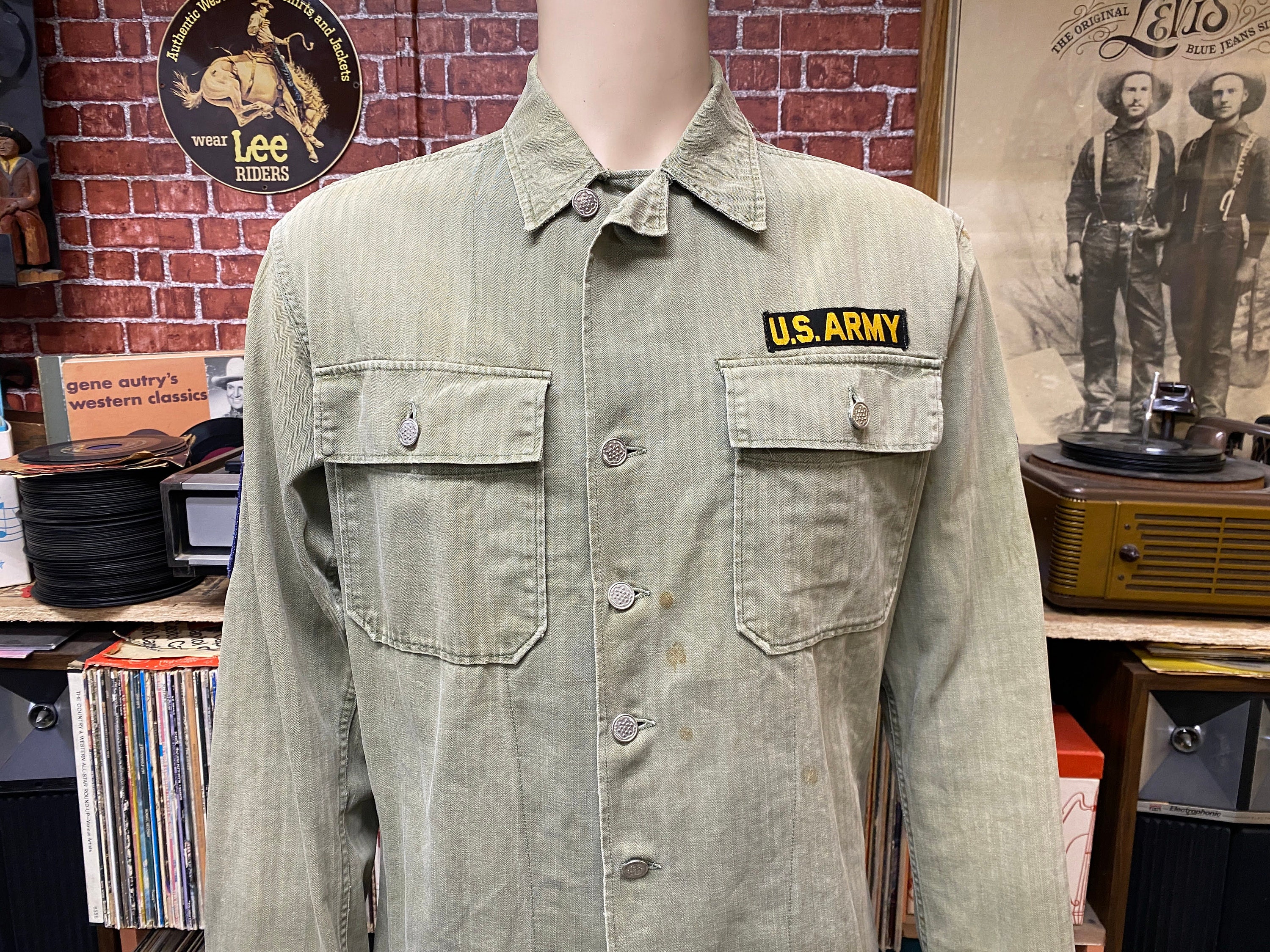 WWII HBT 13 Stars Buttons US Army Fatigue Utility Field Shirt Size