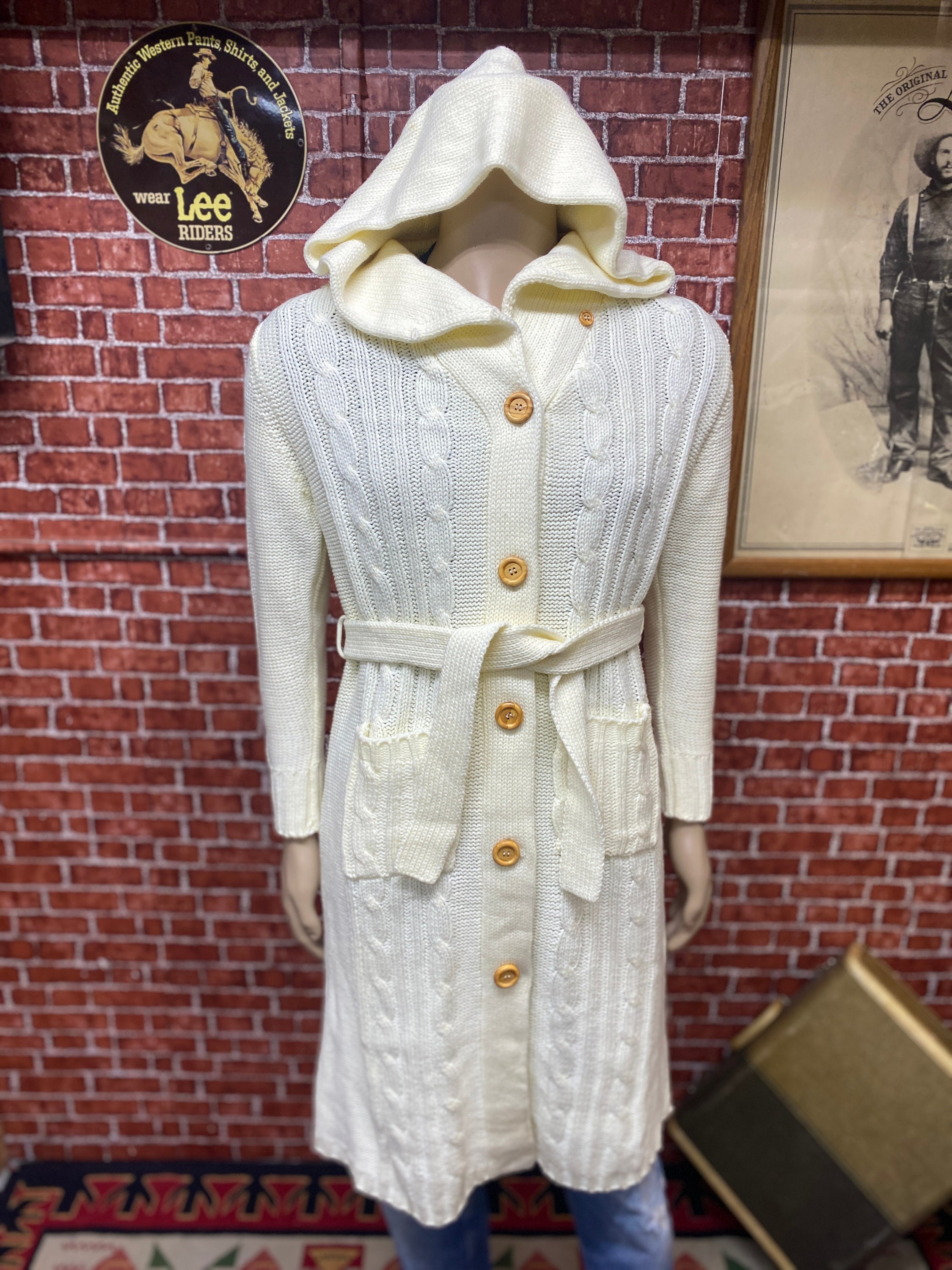 70's Coat Cardigan Hoodie off White Cable Knit Sweater Size 70's Coat Cardigan Hoodie off White Cable Knit Sweater Size