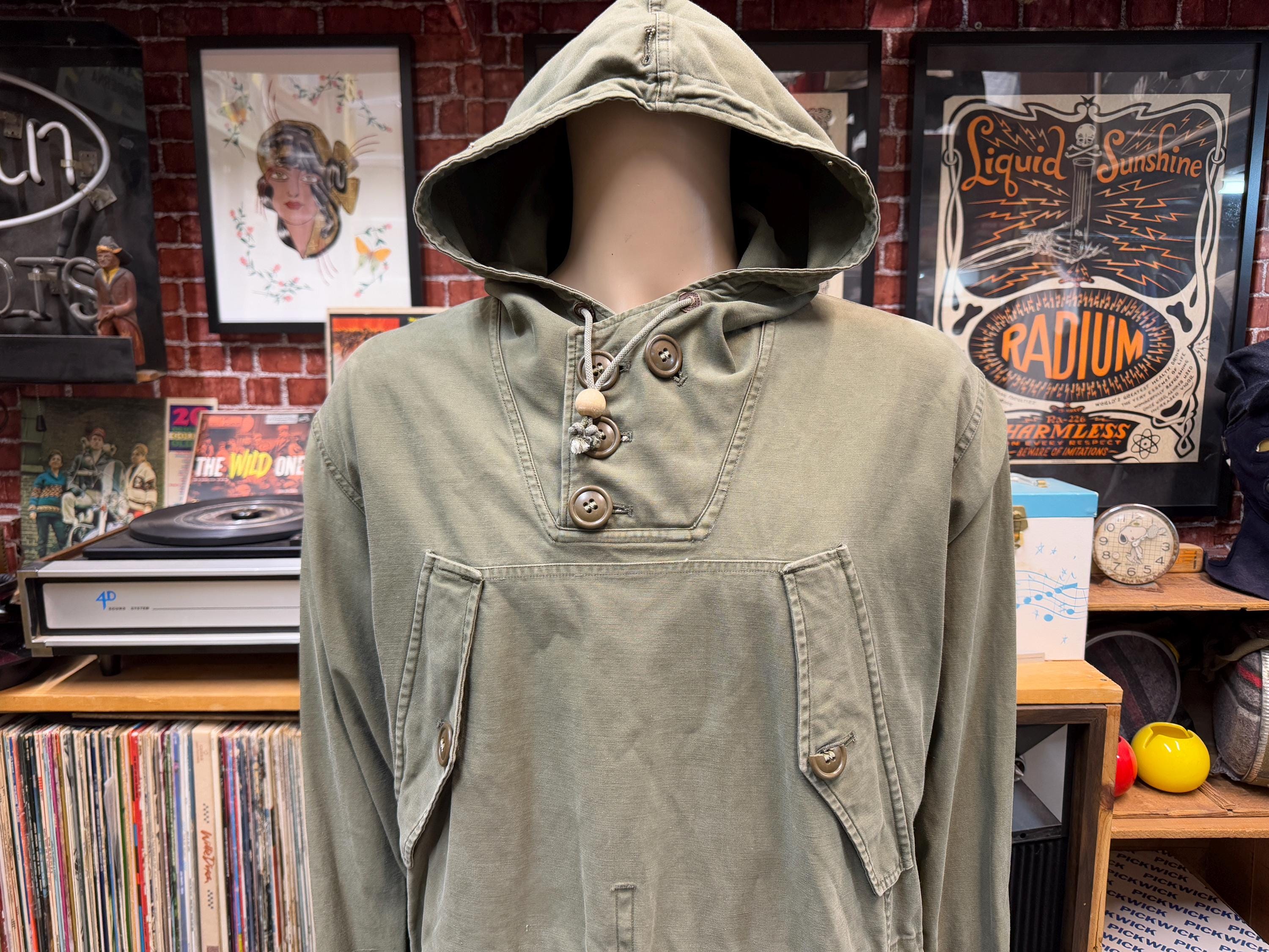 WWII M-43 U.S. Army Olive Green Mountain Parka Size Small Made in