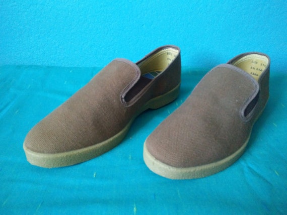NOS Size 5 1/2 Slip on brown canvas sneakers made… - image 1