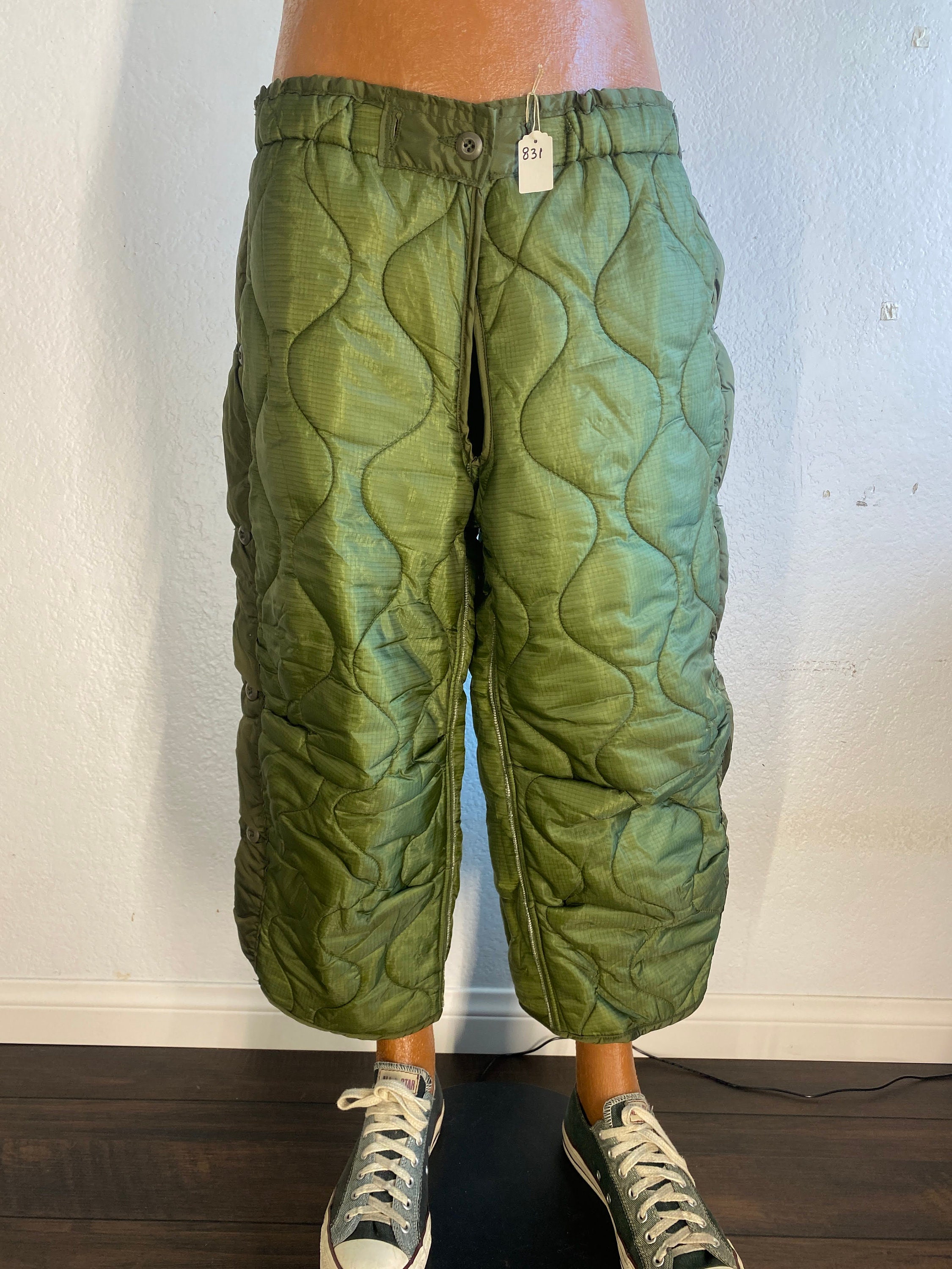 VTG US Army cold weather liner field wool olive green pants size medium  short and regular waist 31