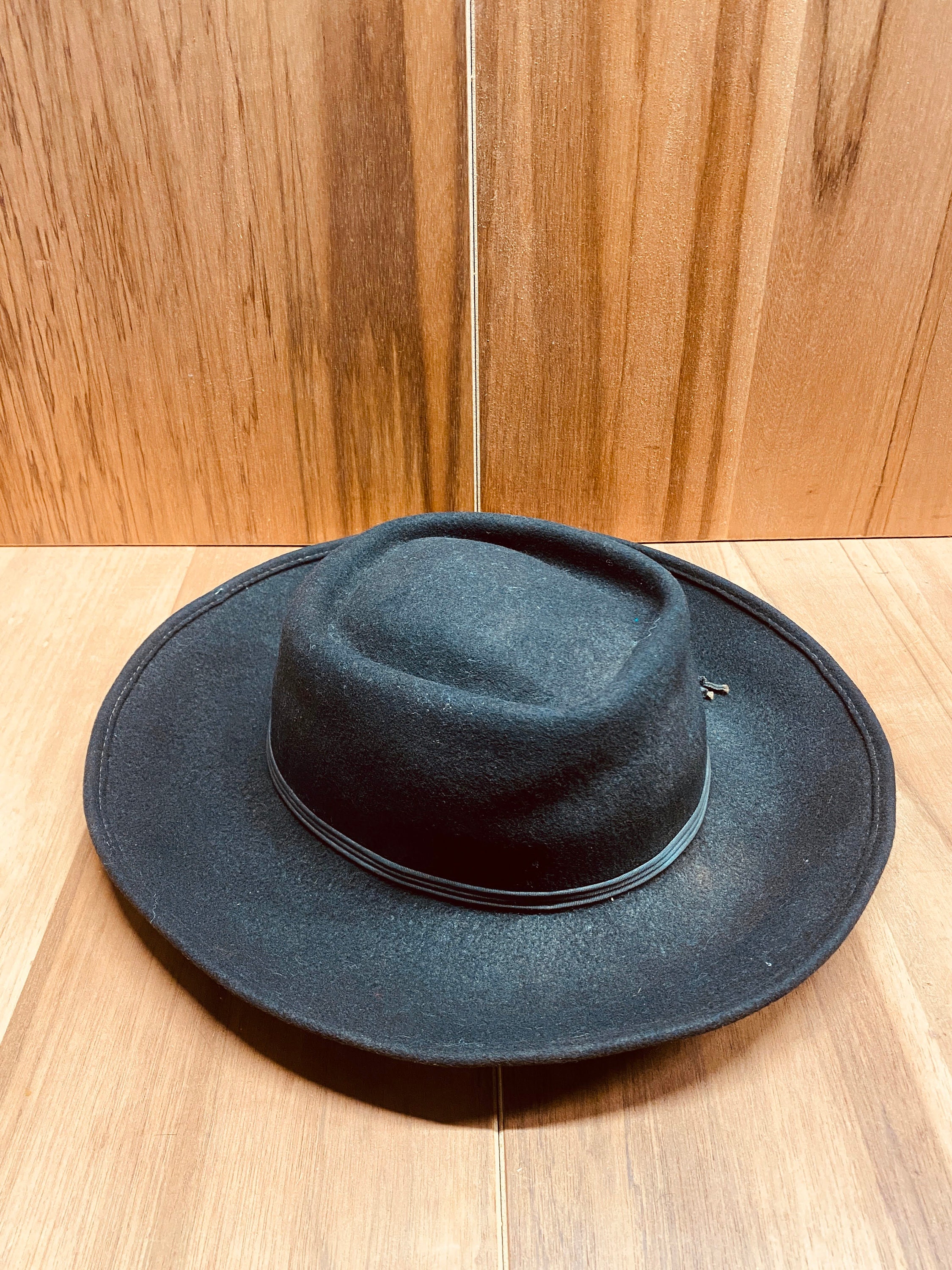 At Last & Co Horsehide Cap Brown 7 5/8