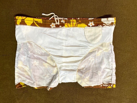 70's swim shorts cotton trunks floral print plaid… - image 10